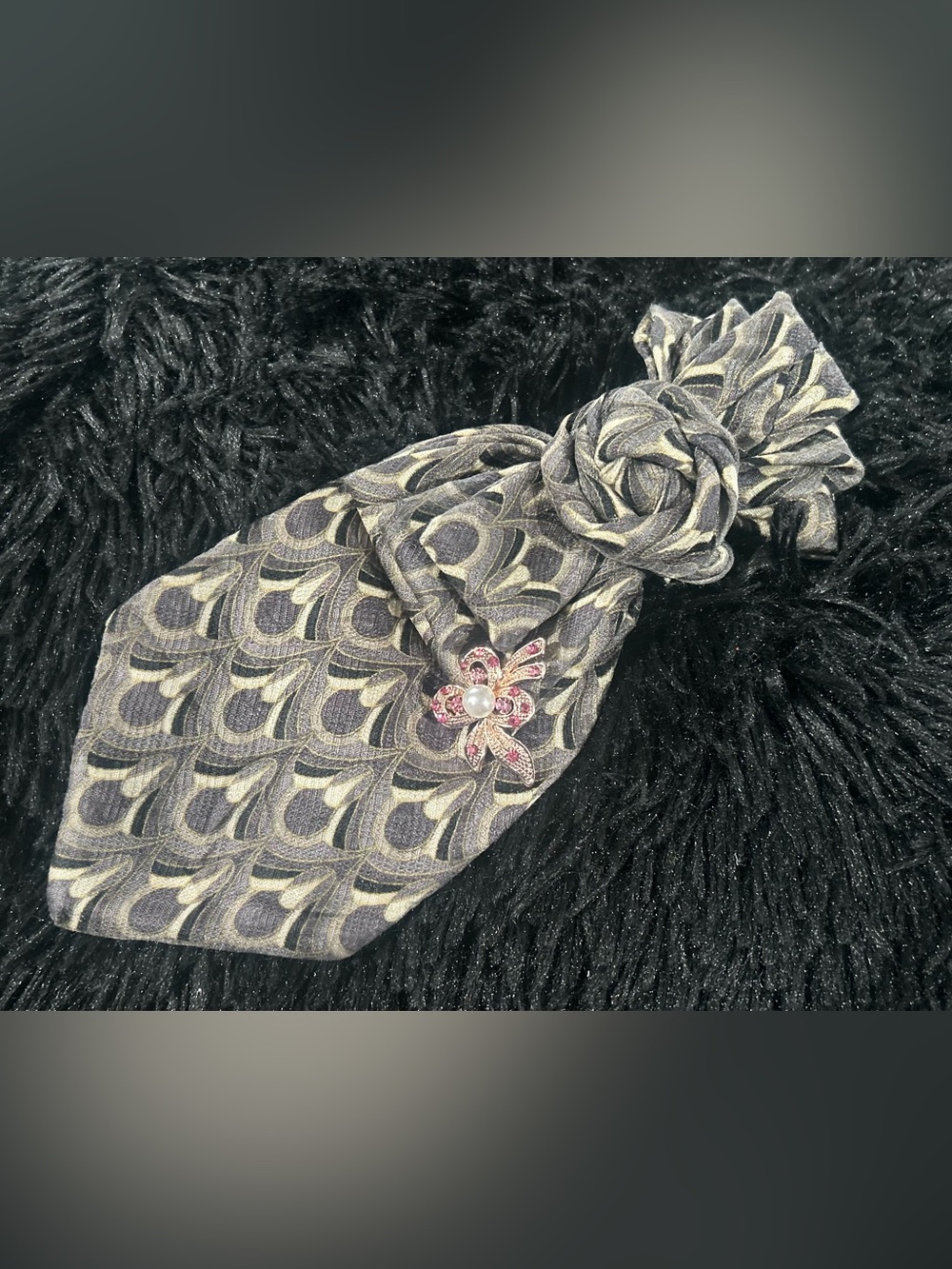 Floral Crystal Brooch Tie Pin with Pink and Pearl
